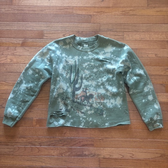 Tops - Green, distressed, cropped sweatshirt, size small